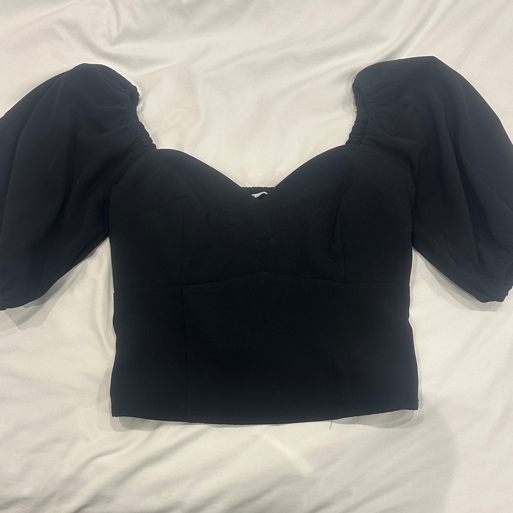 Abercrombie and fitch top